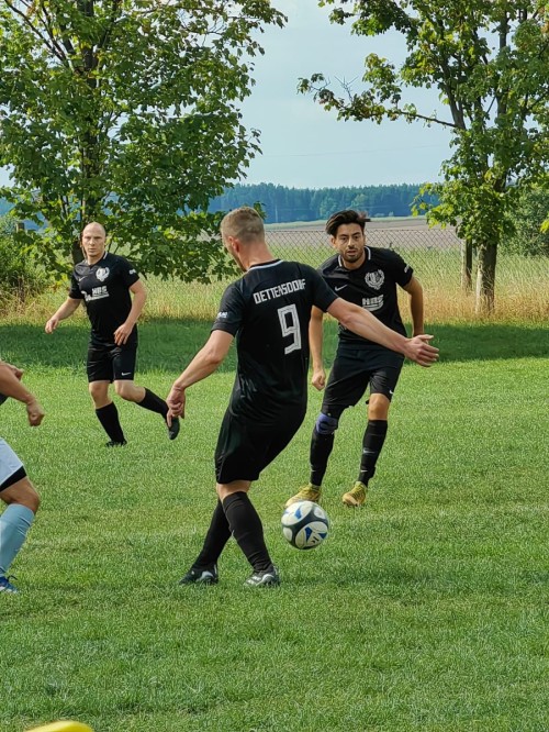 Männer des LSV 49 Oettersdorf starten erfolgreich in die neue Saison