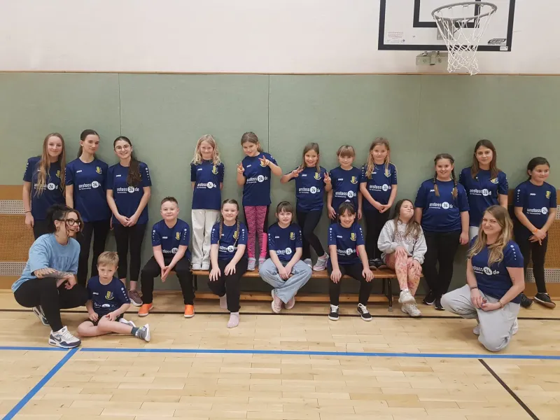 Der Nikolaus war bei unserer Hipp-Hopp-Tanzgruppe